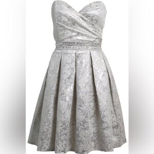 Little Mistress Shimmering Silver with White Details